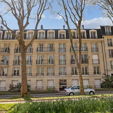 Le Montaigne - Apartment Versailles
